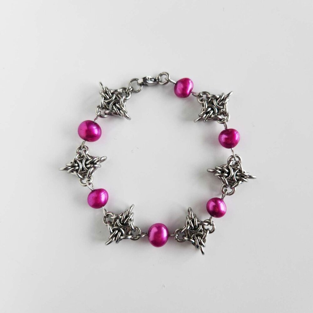 Hot pink pearls and silver star bracelet